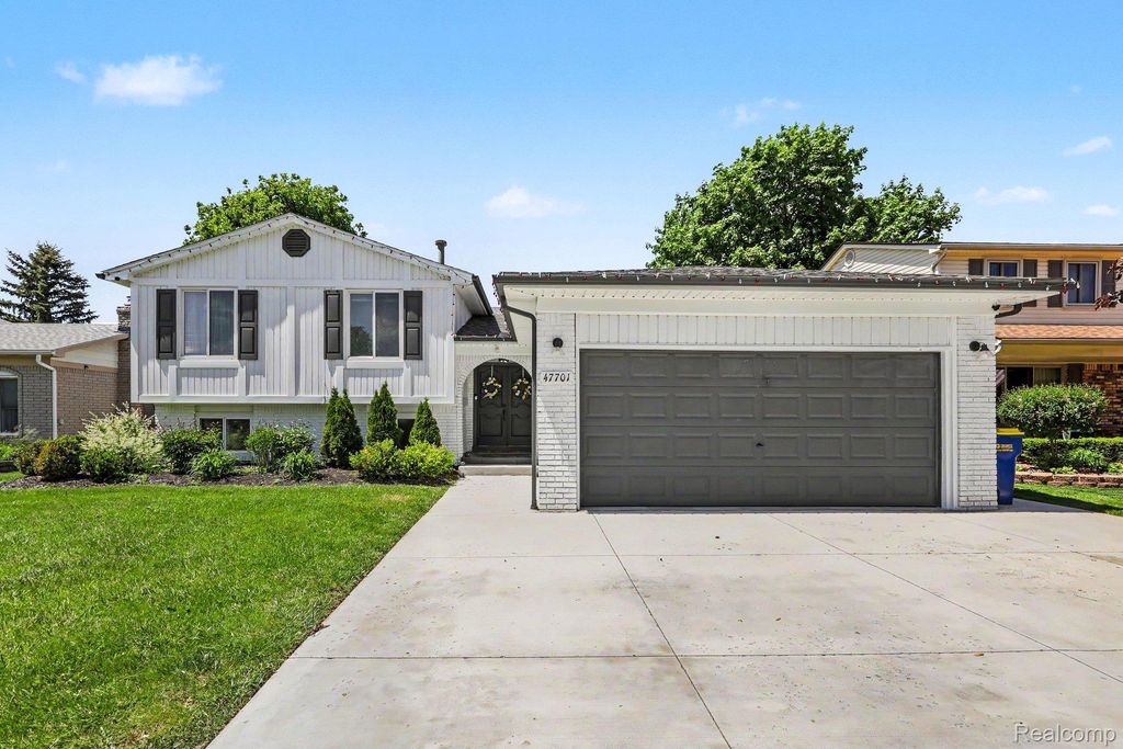 47701 Concord Road, Macomb Township, MI 48044