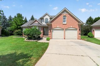 13500 Cambridge Court, Plymouth, MI 48170