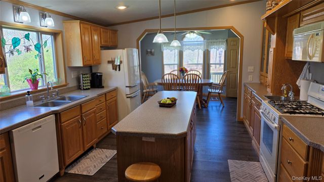 7851 State Route 52, Narrowsburg, NY 12764
