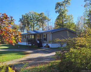 7851 State Route 52, Narrowsburg, NY 12764
