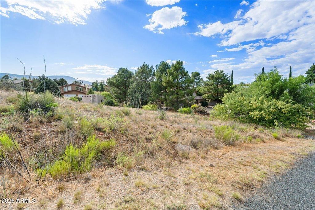 Image 4 of property listing at 1668 S CACTUS WREN Road 2498, Cottonwood, AZ 86326