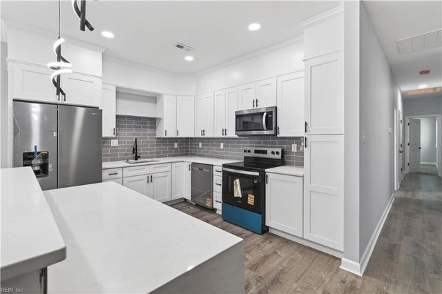 645 Ivy AVE, Newport News, VA 23607