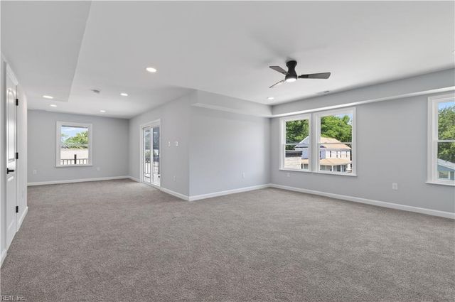 645 Ivy AVE, Newport News, VA 23607