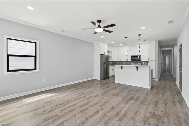 645 Ivy AVE, Newport News, VA 23607