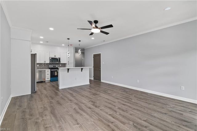 645 Ivy AVE, Newport News, VA 23607