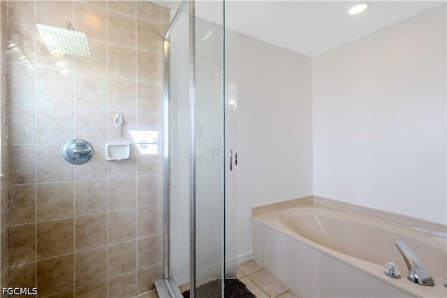 16 NW 18th AVE, Cape Coral, FL 33993