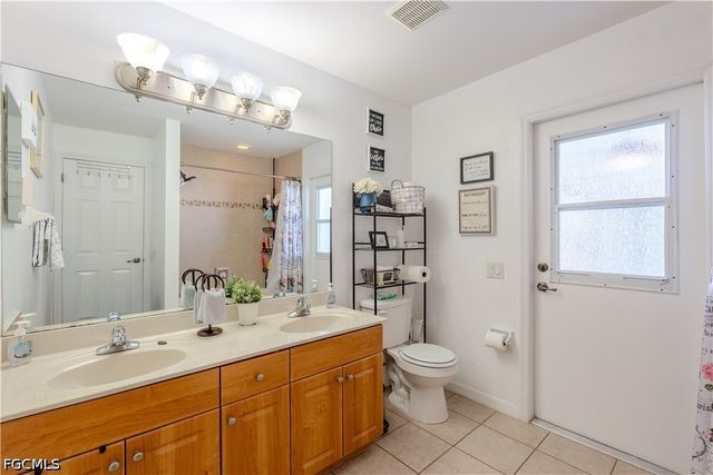 16 NW 18th AVE, Cape Coral, FL 33993
