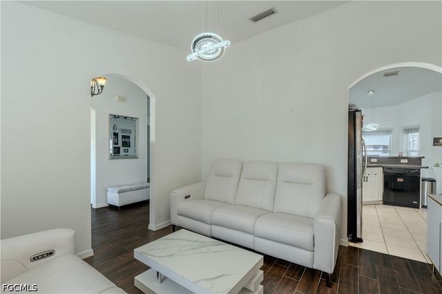 16 NW 18th AVE, Cape Coral, FL 33993