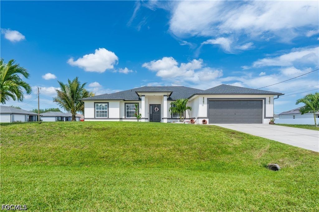 16 NW 18th AVE, Cape Coral, FL 33993