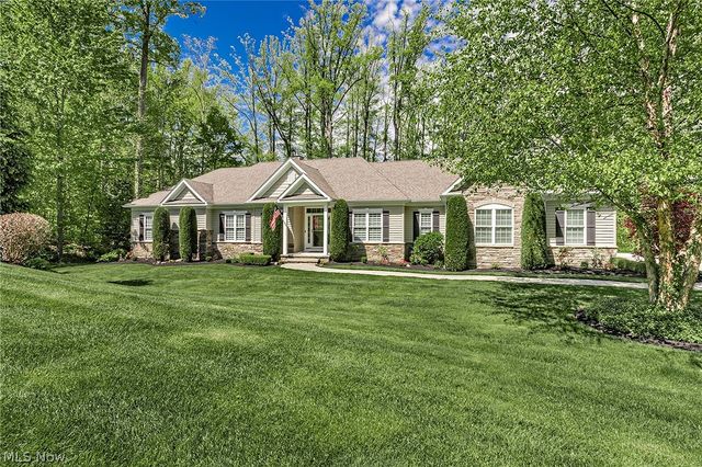7710 Kenneth Drive, Concord Twp, OH 44077
