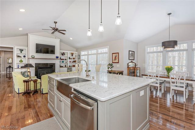 7710 Kenneth Drive, Concord Twp, OH 44077