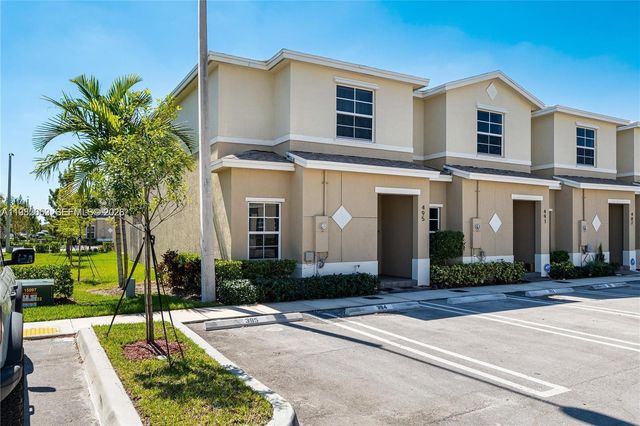 495 NE 5th Lane, Florida City, FL 33034
