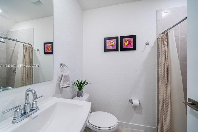 495 NE 5th Lane, Florida City, FL 33034
