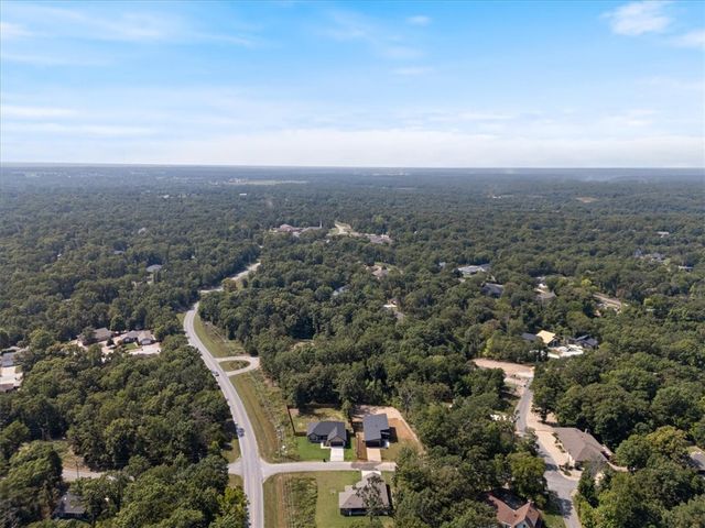 3 Kirkconnel Lane, Bella Vista, AR 72715