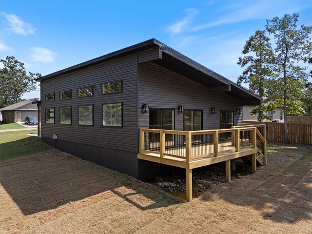 3 Kirkconnel Lane, Bella Vista, AR 72715