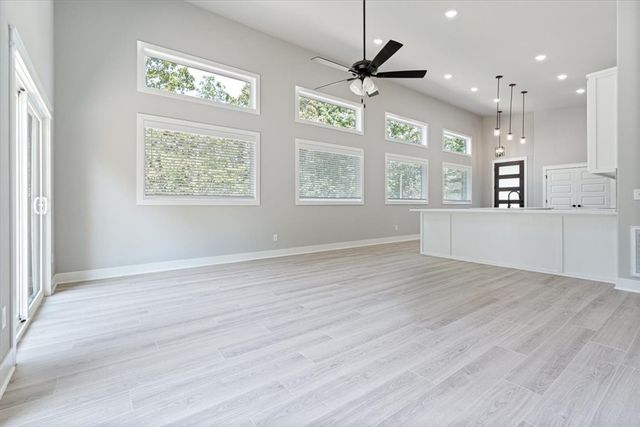 3 Kirkconnel Lane, Bella Vista, AR 72715