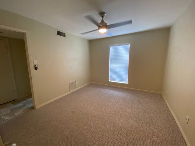 4049 Herschel Avenue E, Dallas, TX 75219