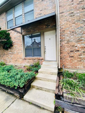 4049 Herschel Avenue E, Dallas, TX 75219