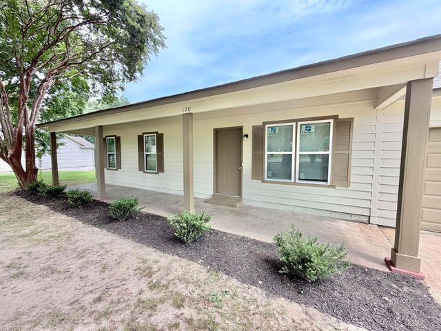 190 FAULKNER HEIGHTS DR, Atoka, TN 38004