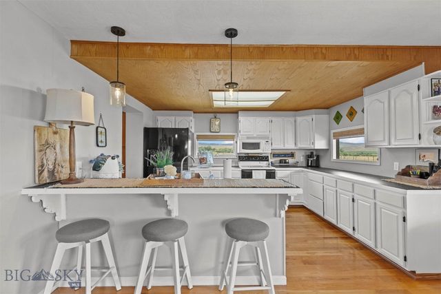 183 N Meadow Creek, Mcallister, MT 59740