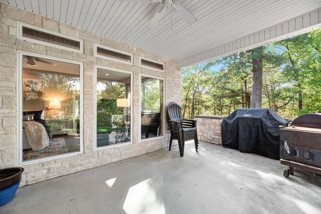 1473 County Road 2980, Windom, TX 75492