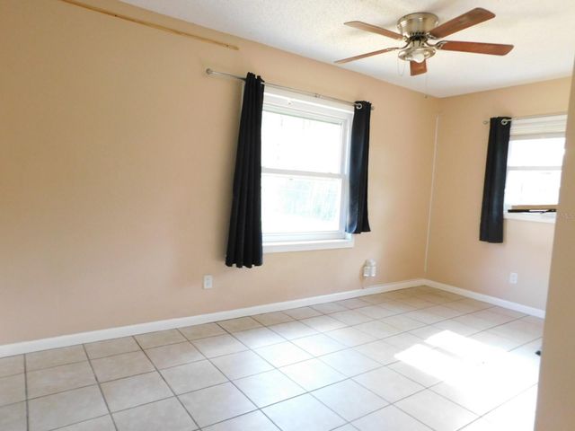 6302 NW 64TH AVENUE, Ocala, FL 34482