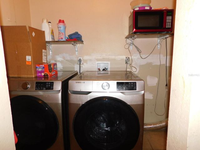 6302 NW 64TH AVENUE, Ocala, FL 34482