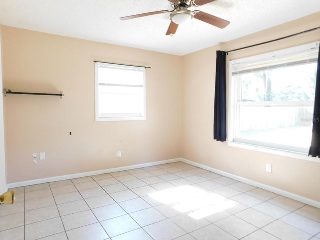 6302 NW 64TH AVENUE, Ocala, FL 34482