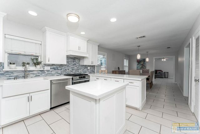 1834 Michigan Ave., Port Isabel, TX 78578