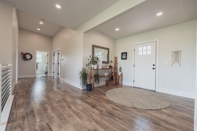 11722 Parmalee Road, Middleville, MI 49333