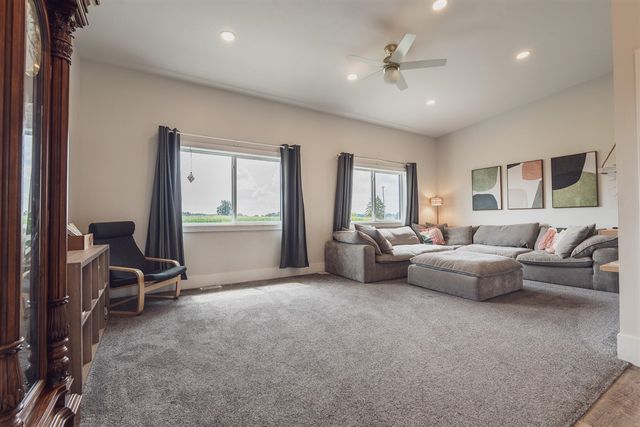 11722 Parmalee Road, Middleville, MI 49333