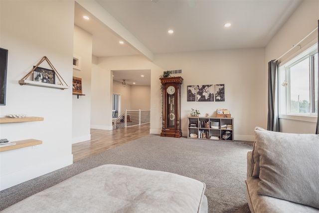 11722 Parmalee Road, Middleville, MI 49333