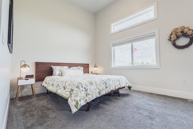 11722 Parmalee Road, Middleville, MI 49333