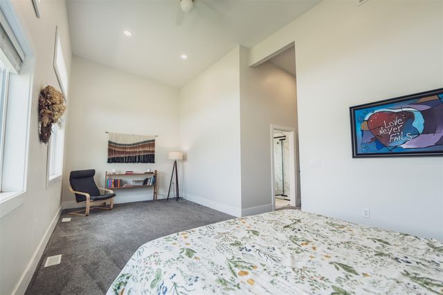 11722 Parmalee Road, Middleville, MI 49333