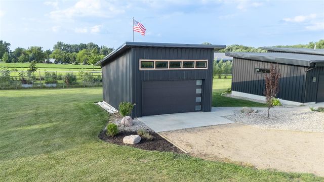 11722 Parmalee Road, Middleville, MI 49333