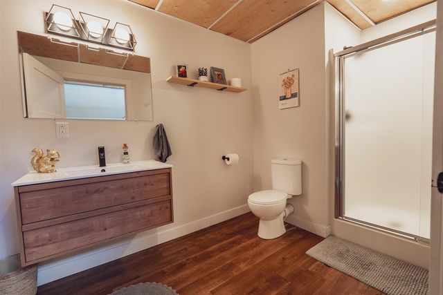 11722 Parmalee Road, Middleville, MI 49333