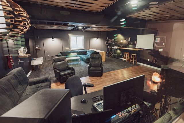 11722 Parmalee Road, Middleville, MI 49333