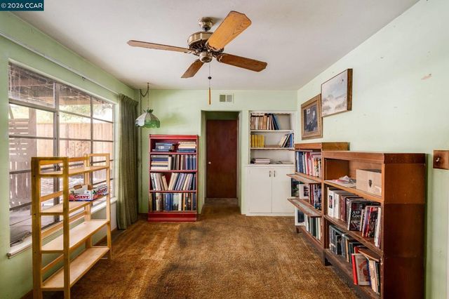 5613 Likins Ave, Martinez, CA 94553