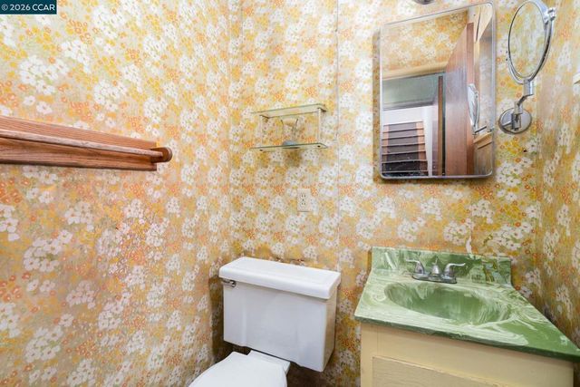 5613 Likins Ave, Martinez, CA 94553