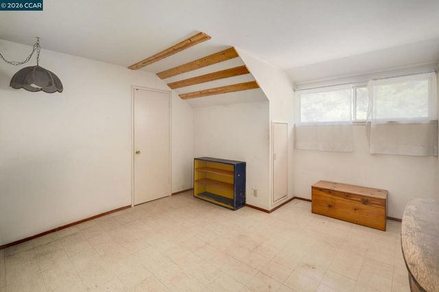 5613 Likins Ave, Martinez, CA 94553
