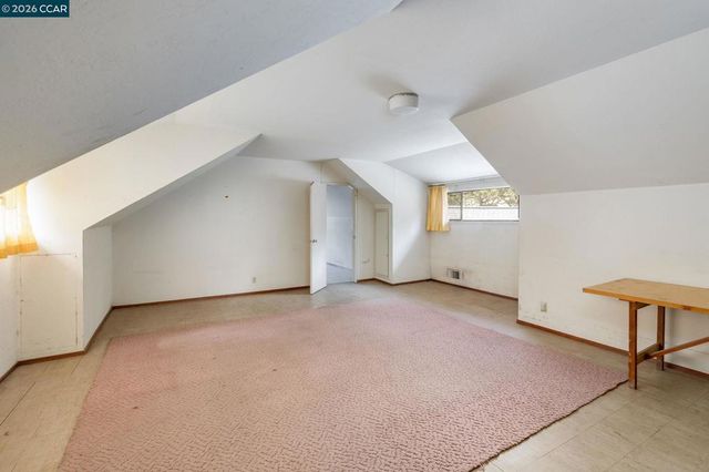 5613 Likins Ave, Martinez, CA 94553
