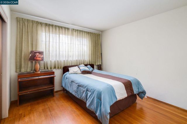 5613 Likins Ave, Martinez, CA 94553