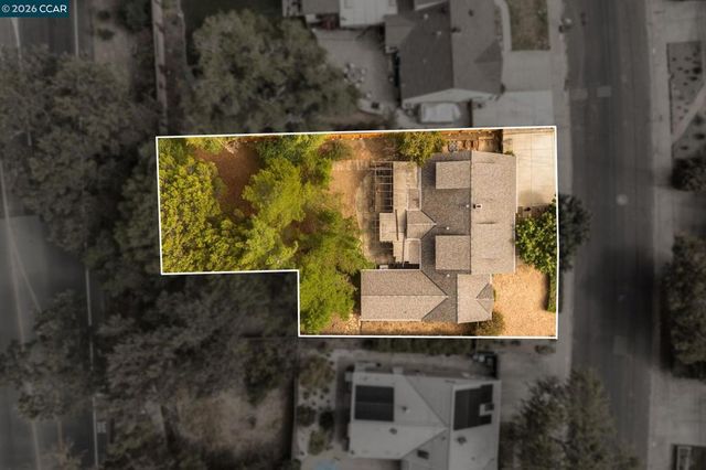 5613 Likins Ave, Martinez, CA 94553