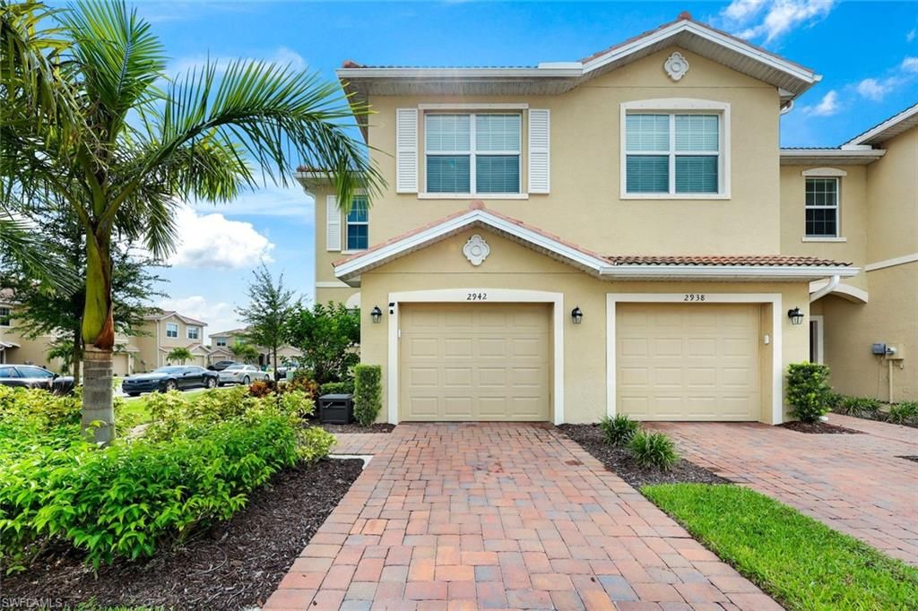 2942 Citrus ST, NAPLES, FL 34120 — exterior