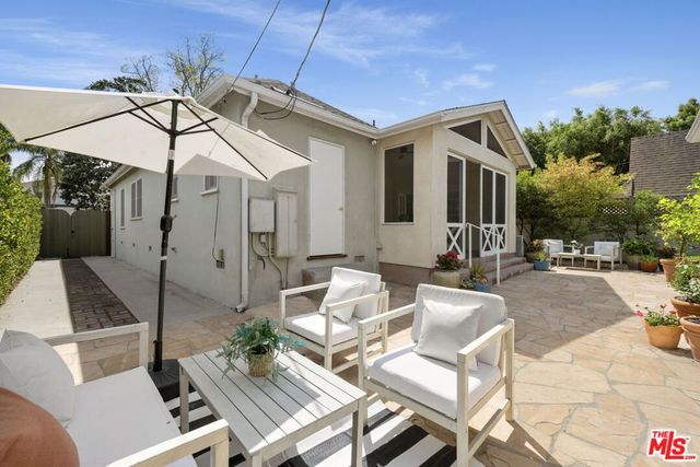 10537 Rountree Road, Los Angeles, CA 90064