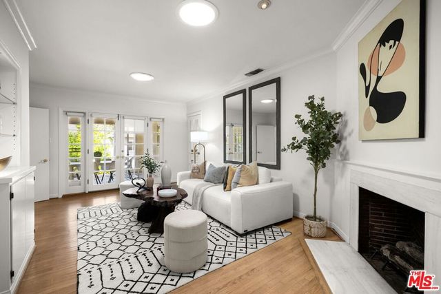 10537 Rountree Road, Los Angeles, CA 90064