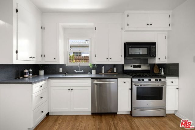 10537 Rountree Road, Los Angeles, CA 90064