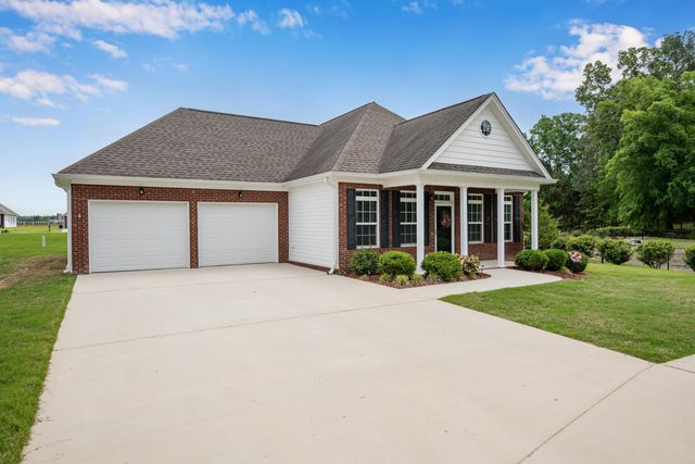 89 W Heritage Drive, Chickamauga, GA 30707