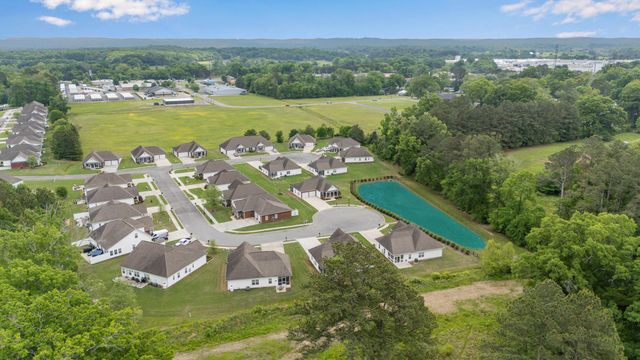 89 W Heritage Drive, Chickamauga, GA 30707