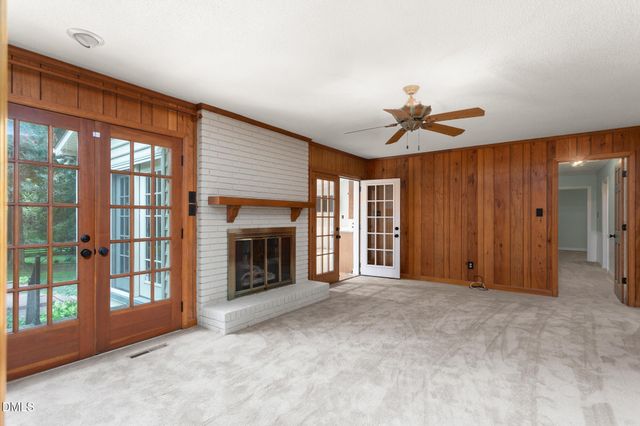 4014 Forest Oaks Lane, Mebane, NC 27302